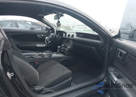 2017 Ford Mustang V6 z USA, uszkodzony, nr VIN 1FA6P8AMXH5273862